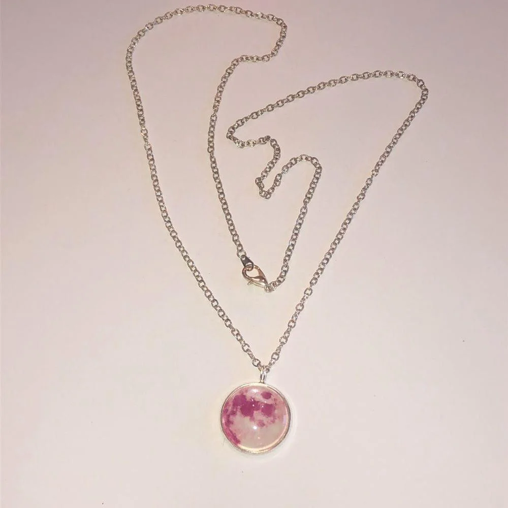 Silver Tone Chain Pink & White Round Boho Pendant Necklace